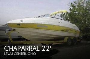 2005 Chaparral 22 Cuddy Cabin