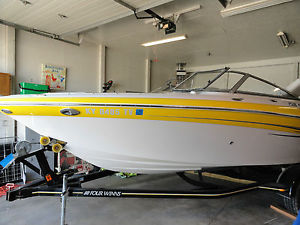 2006 Four Winns 220 Horizon