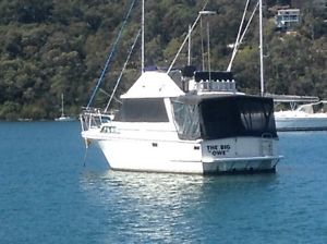 Mariner 31 Twin Diesel Engined Classic Cruiser