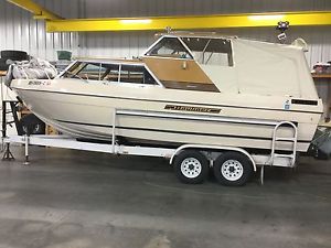 1975 Bayliner Saratoga