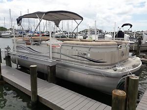 2002 Aqua Patio 22.5 ft Pontoon Boat