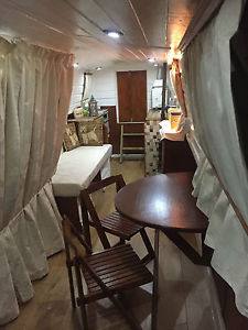 31ft CANAL NARROW BOAT IN WEST LONDON ON EXCLUSIVE LIVEABOARD MARINA MOORING