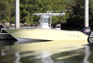 2006 Cape Horn 24 Offshore Center Console