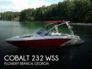 2009 Cobalt 232 WSS