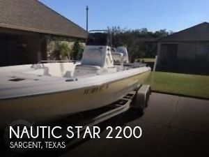 2006 Nautic Star 2200