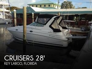 2000 Cruisers Yachts 2870 Express