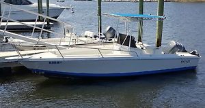 1988 Donzi F23