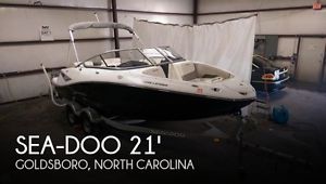 2011 Sea-Doo 210 Challenger SE