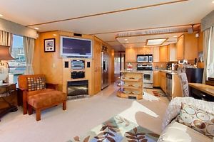 2007 65' liveaboard power boat