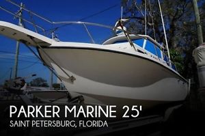 1998 Parker Marine 2520 DV Pilothouse