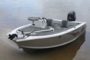 Tabs Wildfisher 4.8m