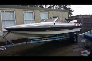 Fletcher Bravo 20 ft Speedboat Johnson 140hp with Trailer