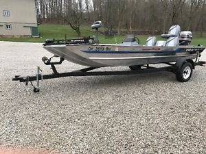 1994 Bass Tracker Boat with 1995 90HP 2 Stroke Tracker Outboard