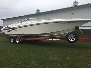 2004 Fountain Fever 29FT Cigarette Boat Cuddie Raylar 525 EFI