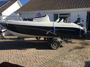 SEAMARK 550SC FAMILY SPORT POWER FISHING BOAT