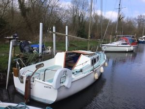 Jaguar 22ft Yacht