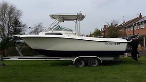 Donzi F23 Sports Fishing/ Power Boat with Trailer and Suzuki 250 Four stroke VGC