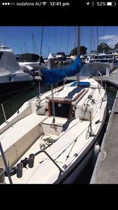 23 ft Sailing Boat