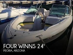 2002 Four Winns 240 Horizon Used