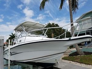 2006 Angler 2500 w anchor pulpit/windlass