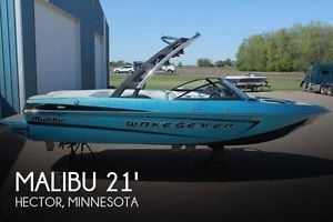 2014 Malibu Wakesetter 21 VLX