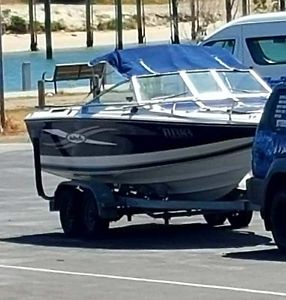 Sea Ray Ski 17ft boat