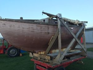 Hilliard 2 1/2 tonner362 circa 1950  Boat project, YACHT, CLASSIC, PLANKED HULL