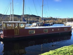 Keep It Simple 57'x10' Widebeam Boat Barge Wheelhouse Liveaboard Houseboat