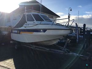2006 Raider 18 Sports Fishing Boat