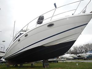 2005 Four Winns 348 Vista 6.0L Crusaders (Inboards)