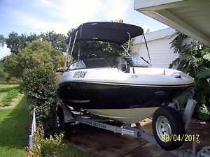 sea ray 190 sports boat