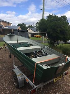 aluminium boat and trailer and 8hp mariner