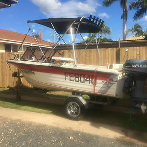 Sunchaser Runabout Boat
