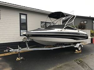 Glastron GLX205 2008 Bowrider Speed Boat Wakeboard
