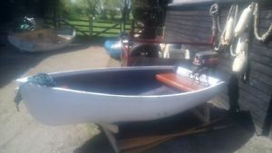dinghy tender 9' mariner 4hp fishing rowing