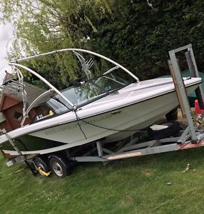 ski nautique 200 ski boat