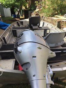 Stressco 3.75m Tinnie and 20hp Honda Outboard