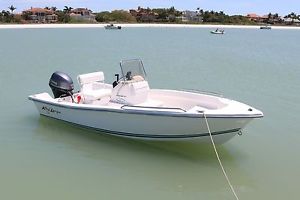 Key Largo 160 Center Console