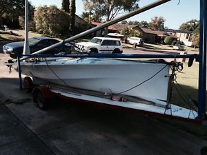 MG14 Sailing Boat and Trailer