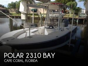 2005 Polar 2310 Bay