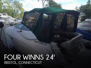 2005 Four Winns 248 Vista Used
