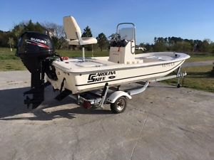 2016 CAROLINA SKIFF JV-15 with Suzuki  25HP 4 Stroke and trailer.