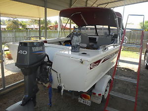 Stessco  4 seasons  420 DLX  Runabout