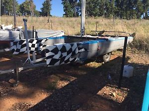 16' Hurricane Catamaran