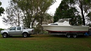Yamaha 23ft Cabin Cruiser boat.