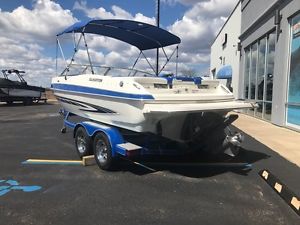 2008 Glastron GT 225