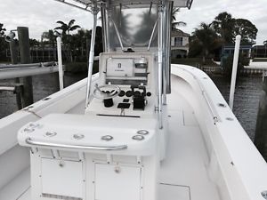 2004 Contender 31' open