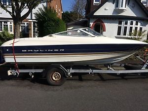 Bayliner 1750 bowrider speedboat