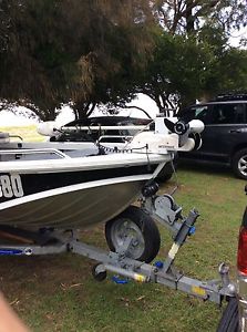 quintrex 420 explorer trophy