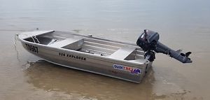 2016 Quintrex 320 Explorer with 2017 9.9 Mercury Two Stroke Car Topper, as new.